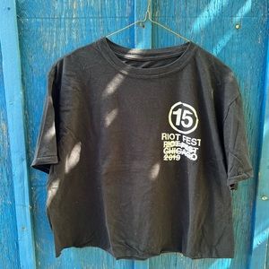 Cropped Riot Fest 2019 lineup t-shirt